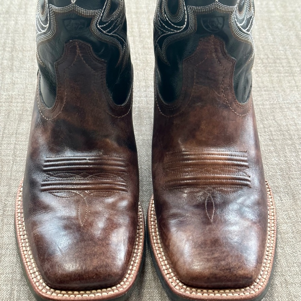 Ariat Crossfire Men’s Western Boot Size 10 1/2.